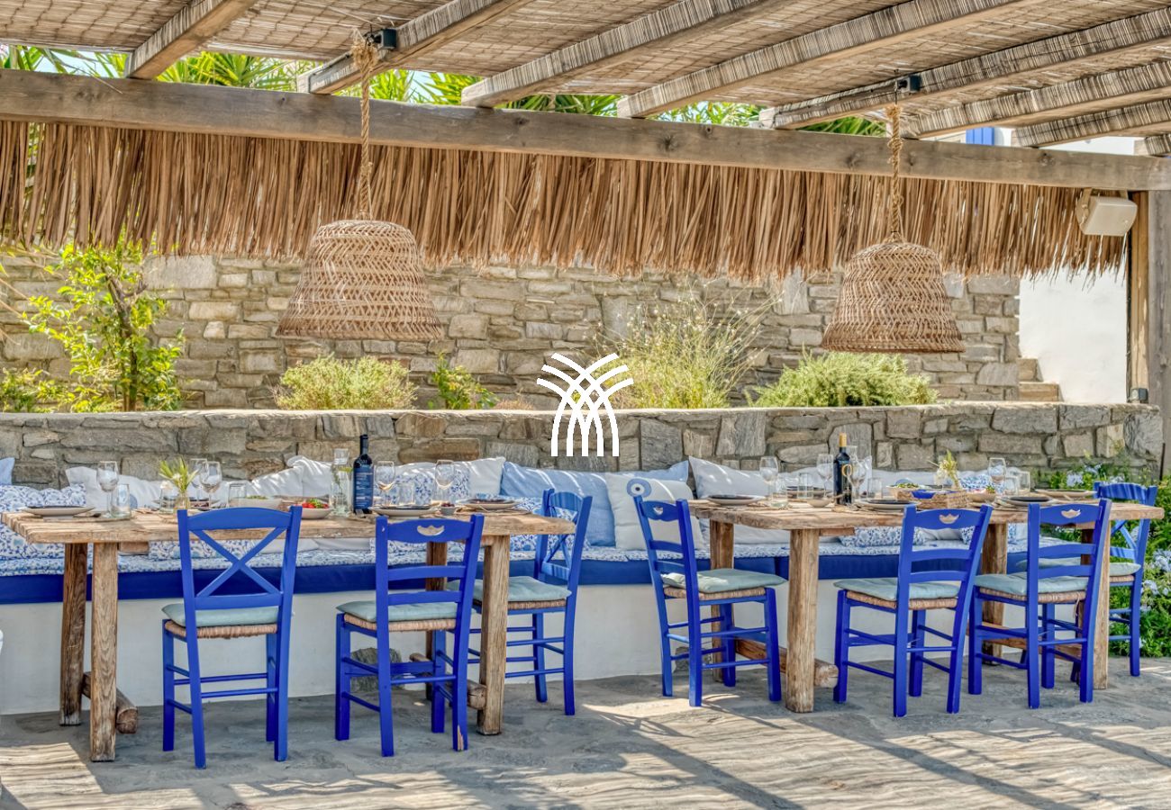 Villa à Naousa - Tchi Tcha