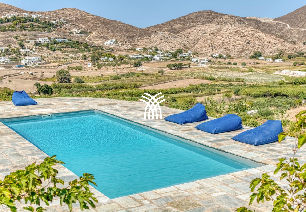 Villa à Naousa - Tchi Tcha