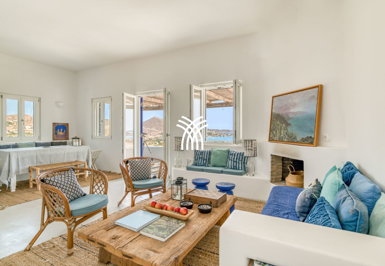 Villa à Naousa - Tchi Tcha