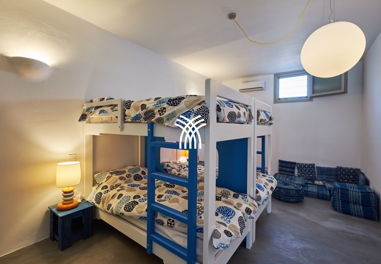 Villa à Naousa - Okyalos