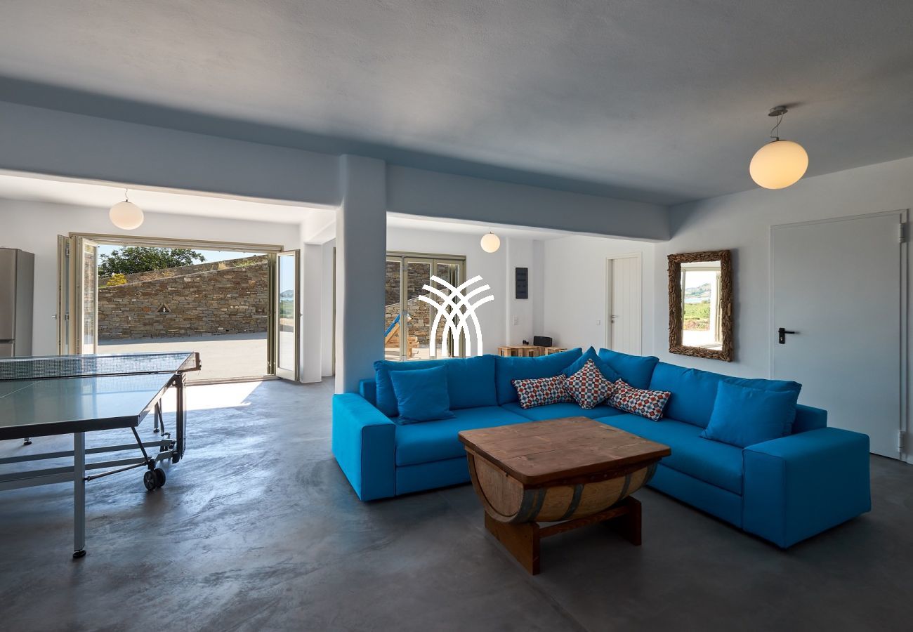 Villa à Naousa - Okyalos