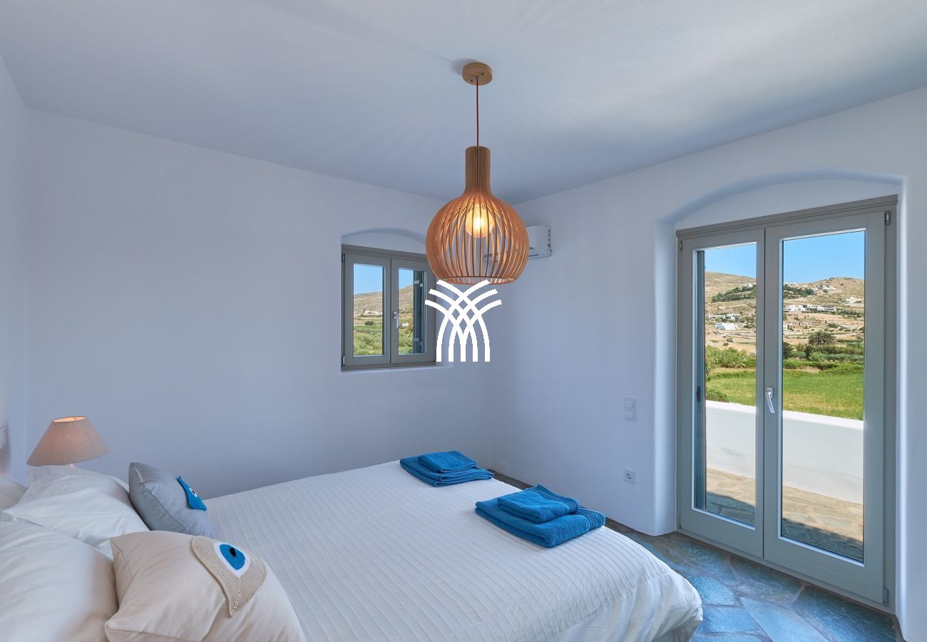 Villa à Naousa - Okyalos