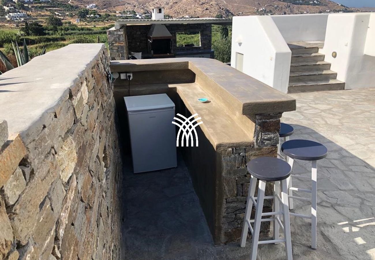 Villa à Naousa - Okyalos