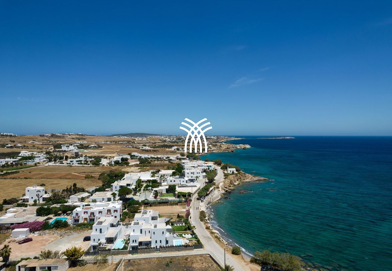 Villa à Paros - Black Pearl