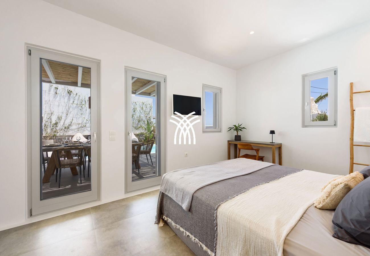 Villa à Paros - Black Pearl