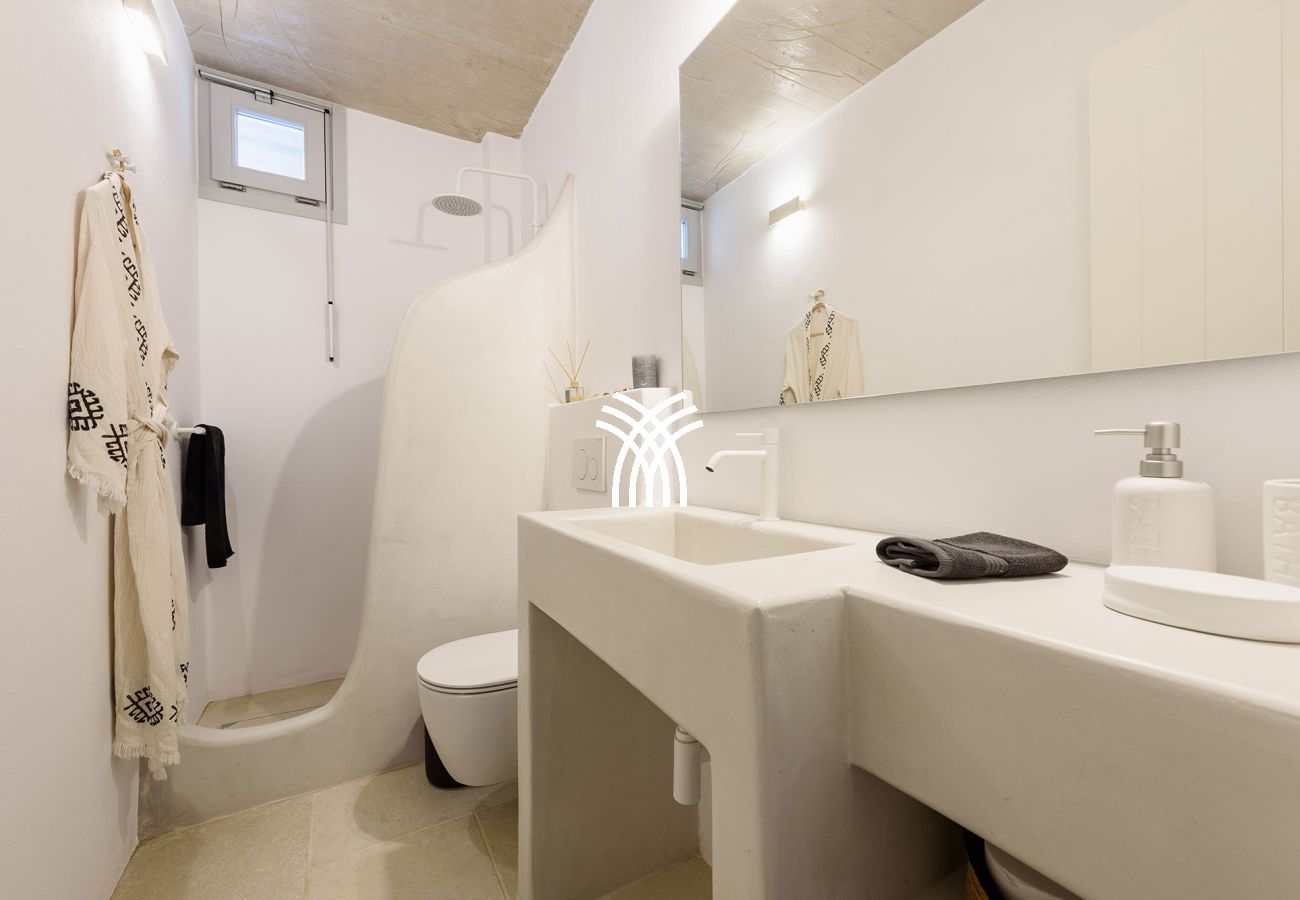 Villa à Paros - Black Pearl