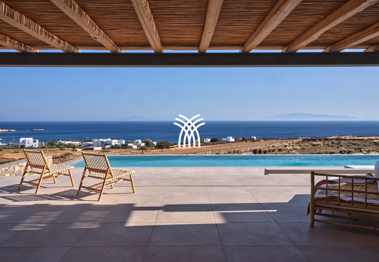 Villa à Aspro Chorio - Aperantos