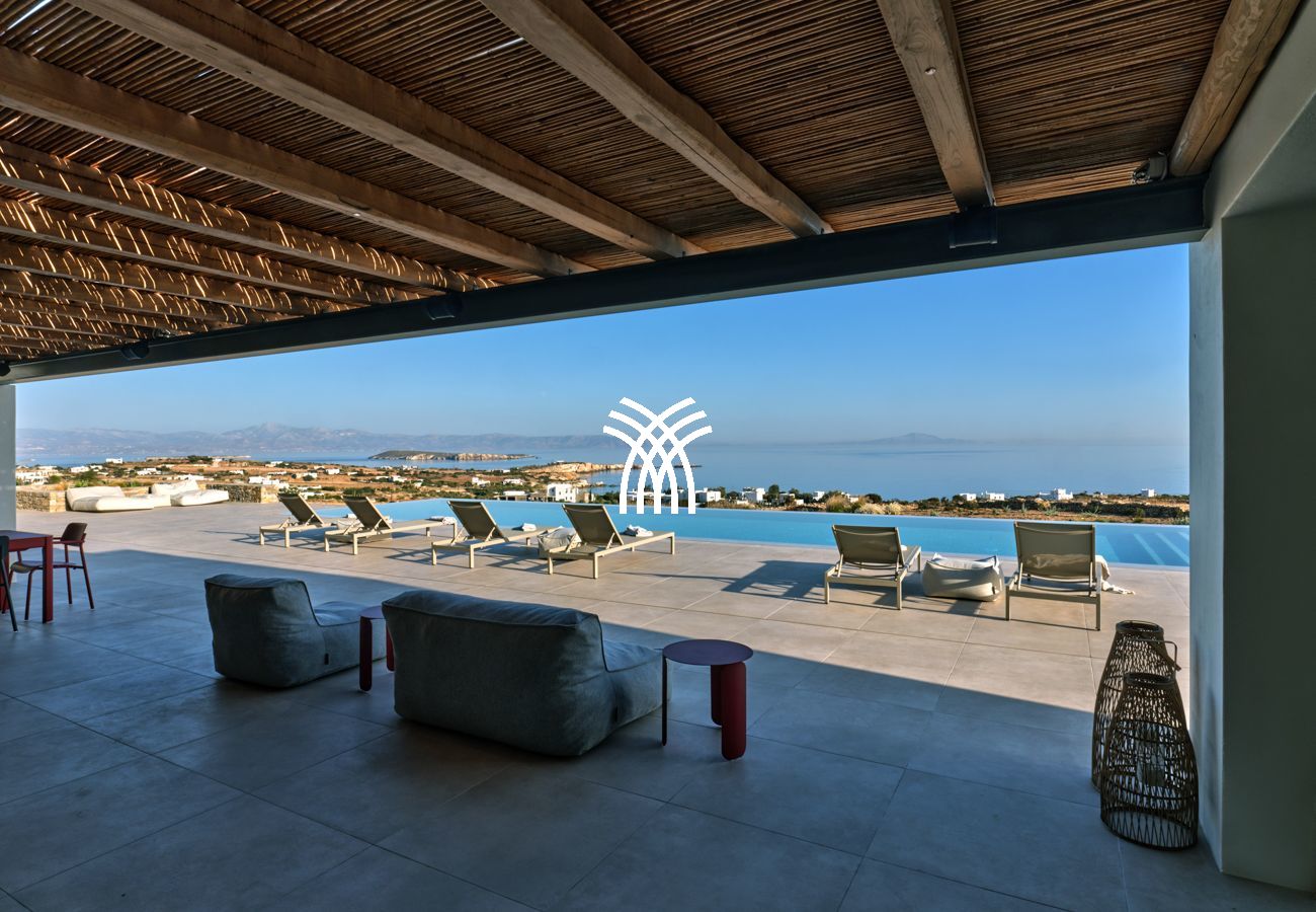 Villa à Aspro Chorio - Aperantos