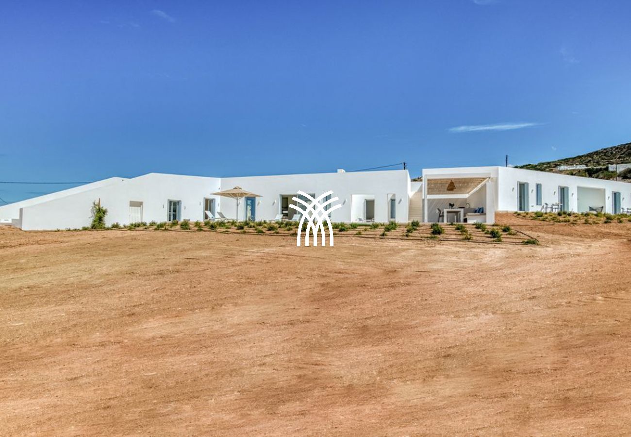 Villa à Parikia - Blanche