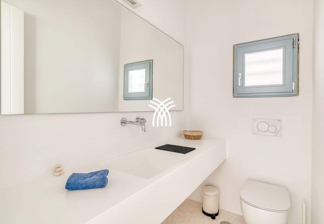 Villa à Parikia - Blanche