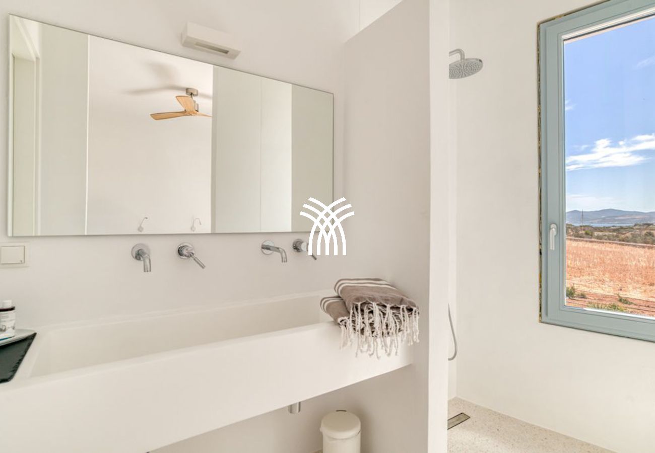 Villa à Parikia - Blanche