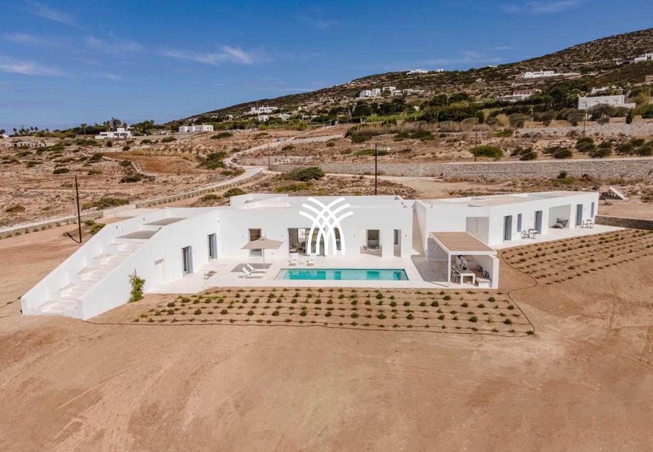 Villa à Parikia - Blanche