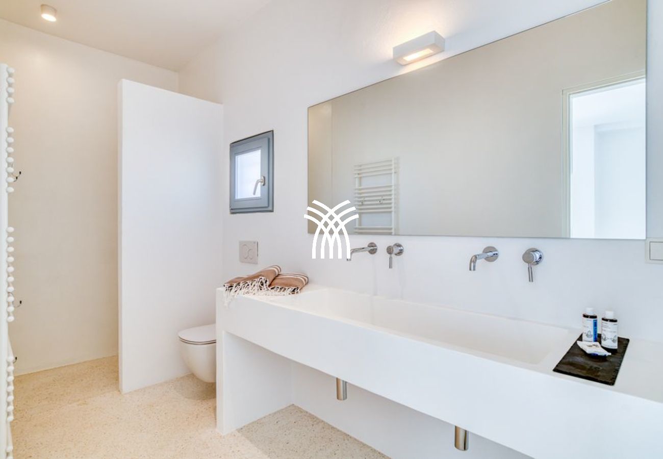 Villa à Parikia - Blanche