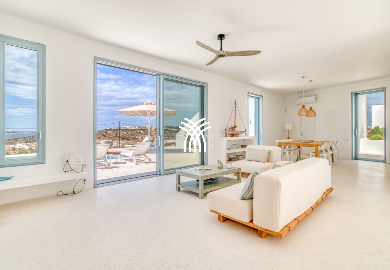 Villa à Parikia - Blanche