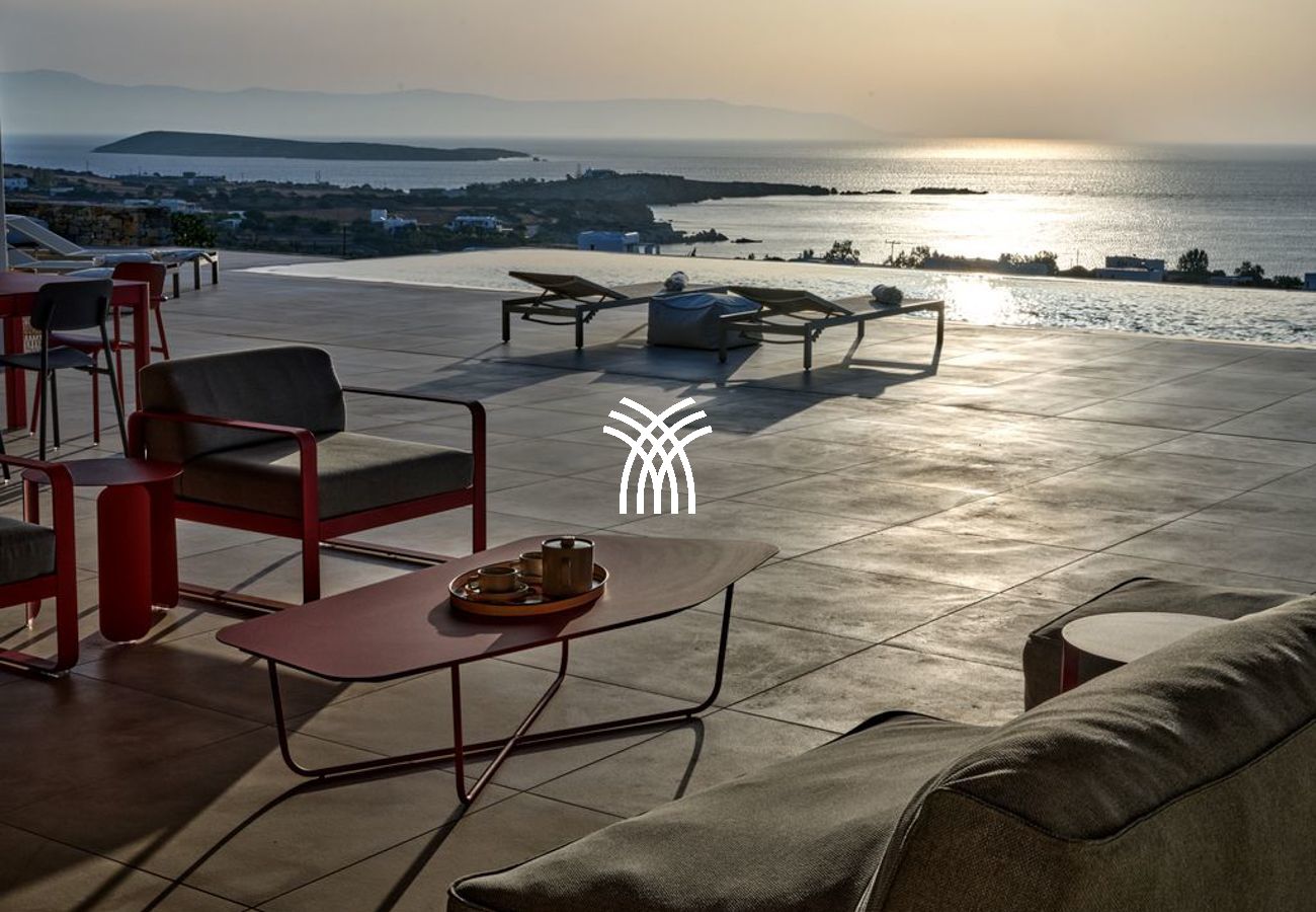 Villa à Paros - Aperanti