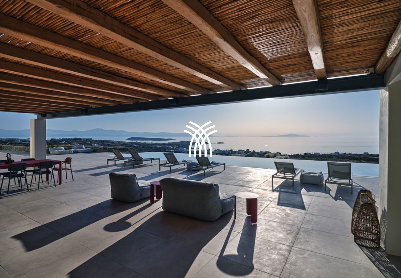 Villa à Paros - Aperanti