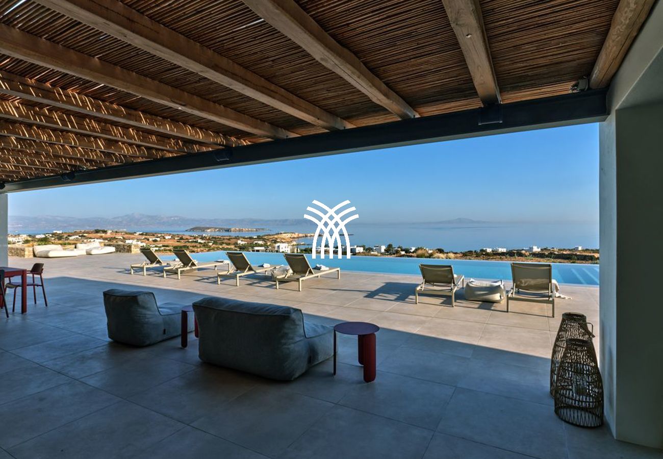 Villa à Paros - Aperanti