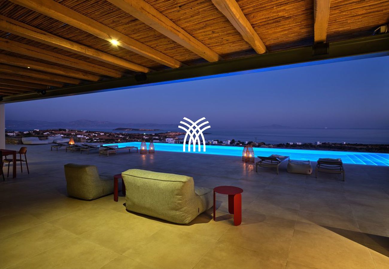 Villa à Paros - Aperanti