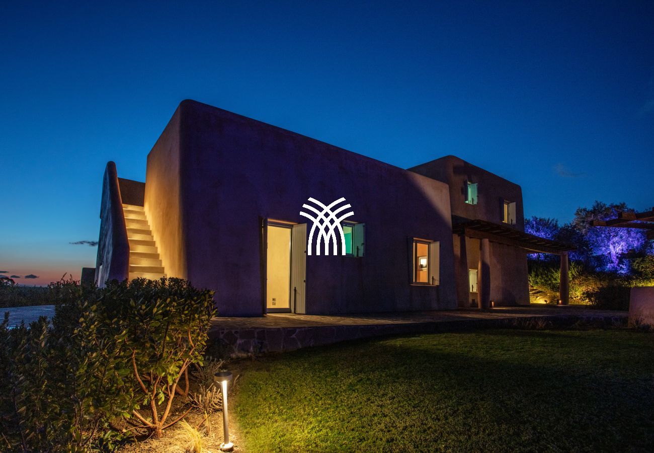 Villa à Sant’Andrea Frius - Luxi