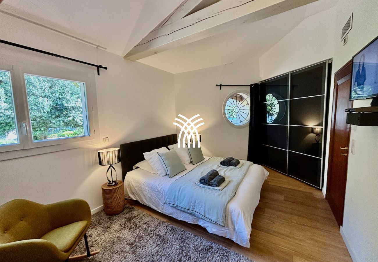 Villa à Fréjus - Esterel *****