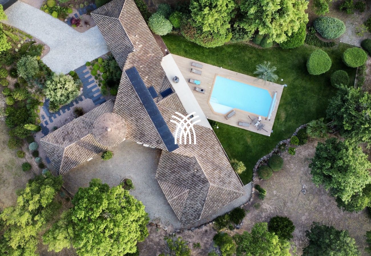 Villa à Fréjus - Esterel *****