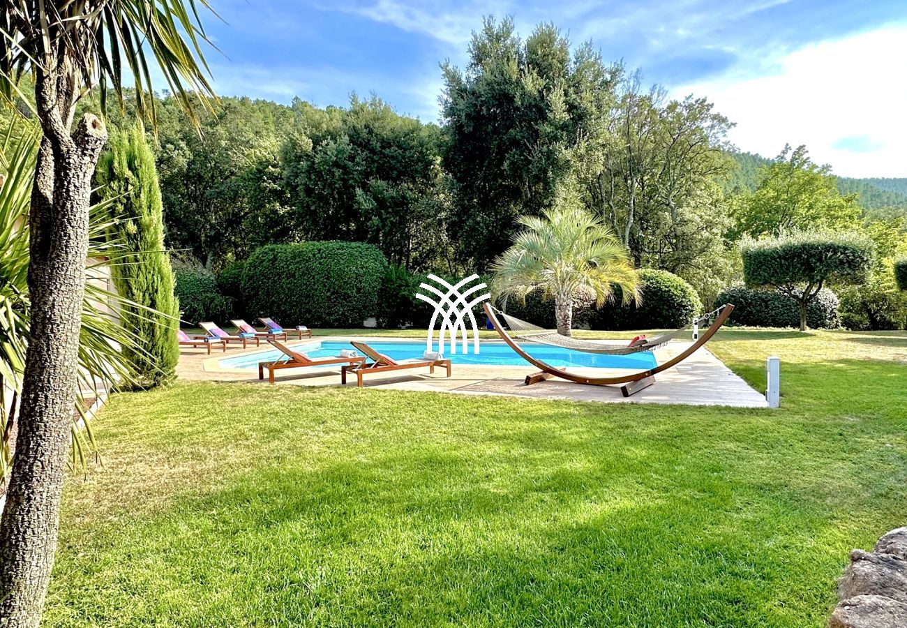 Villa à Fréjus - Esterel *****