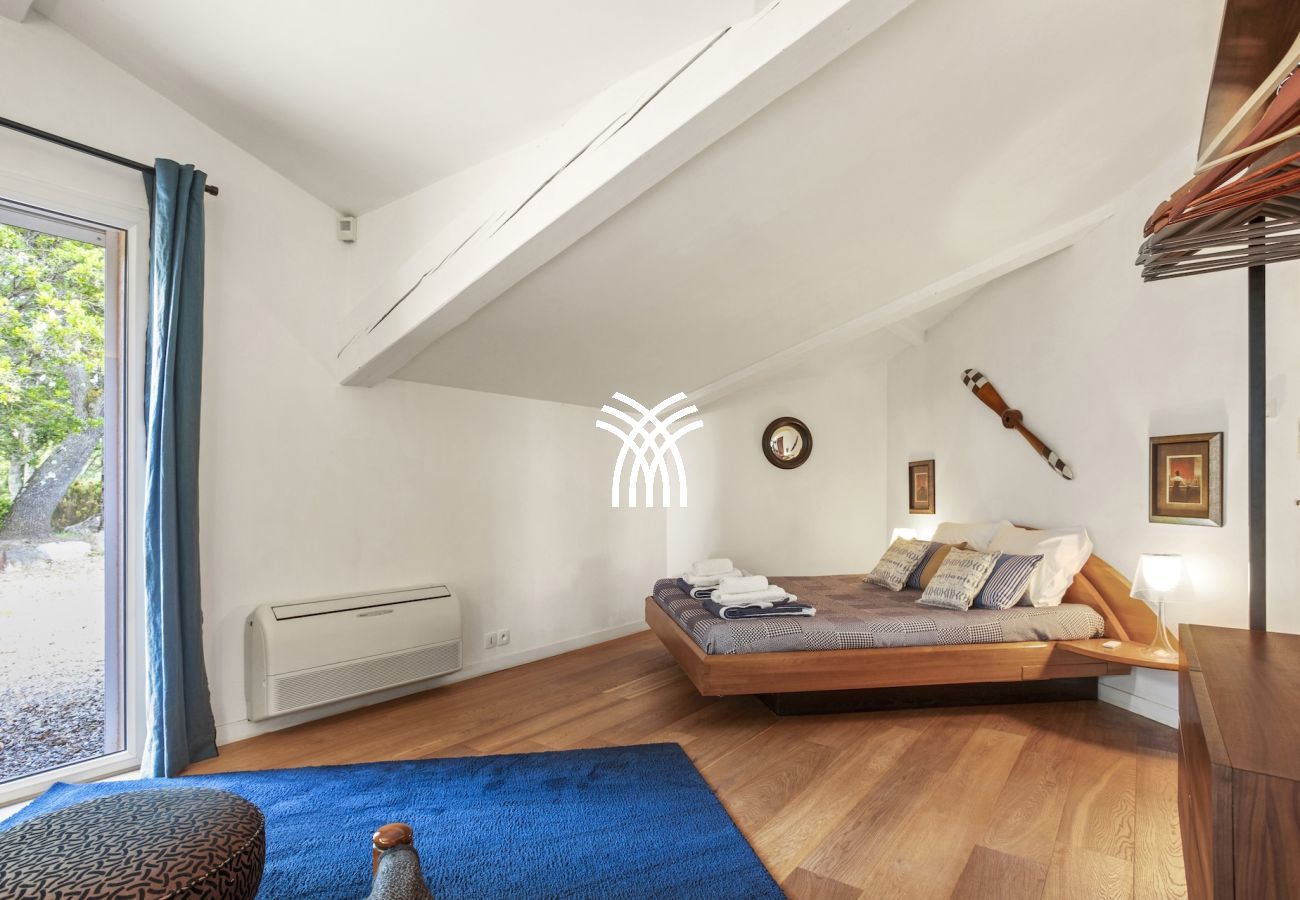 Villa à Fréjus - Esterel *****