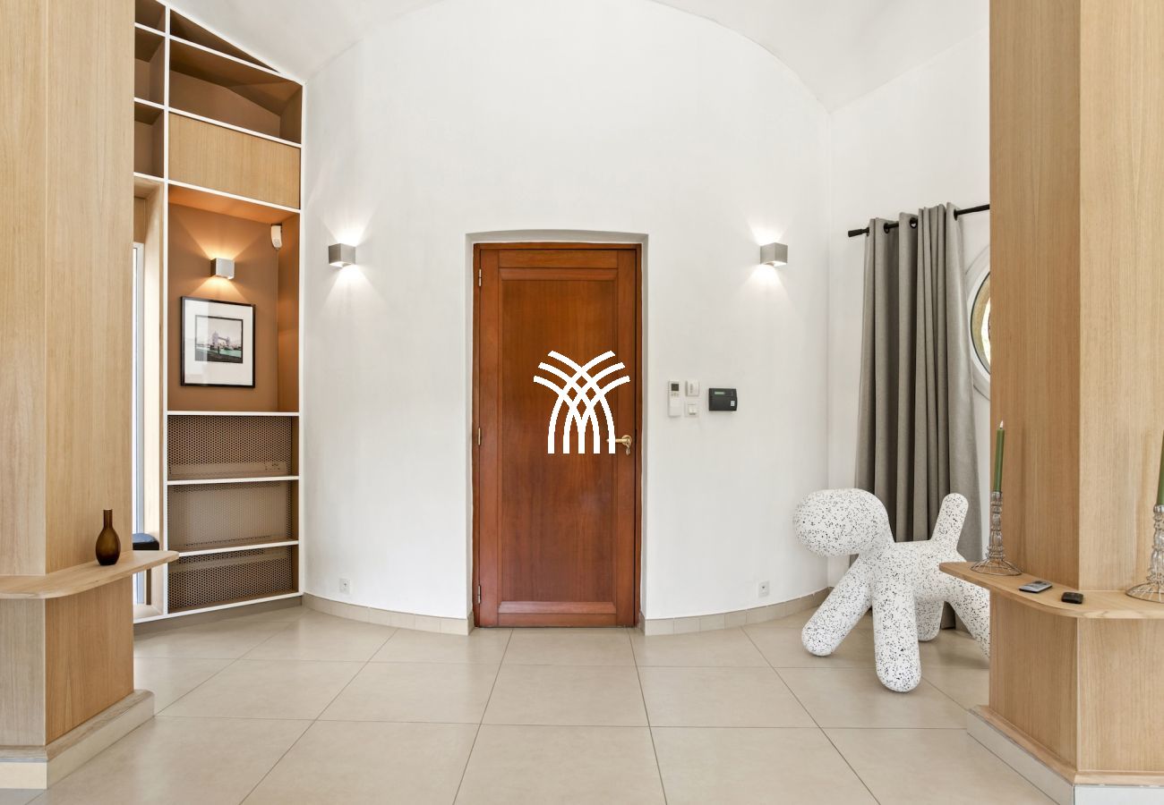 Villa à Fréjus - Esterel *****