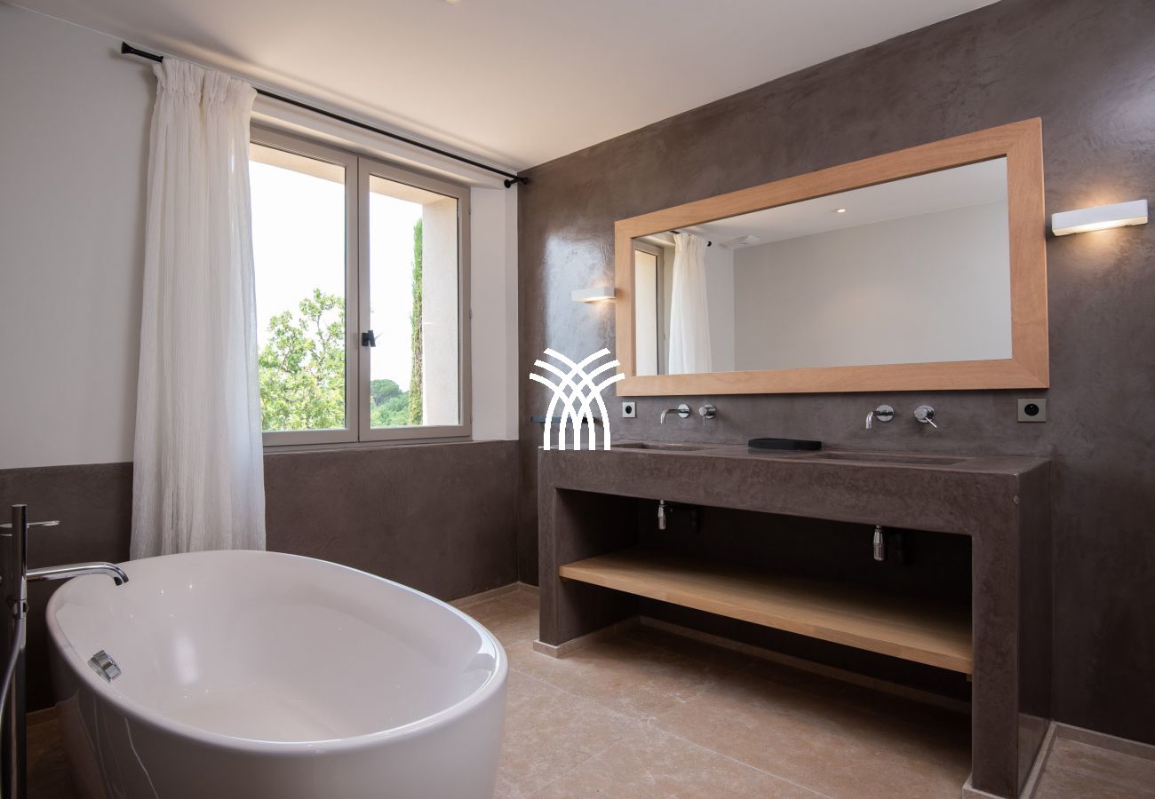 Villa à Tourves - Bastide Julienne