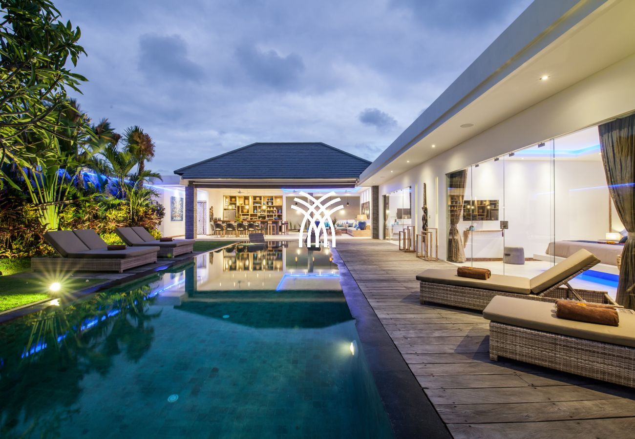 Villa à Pecatu - Simprana