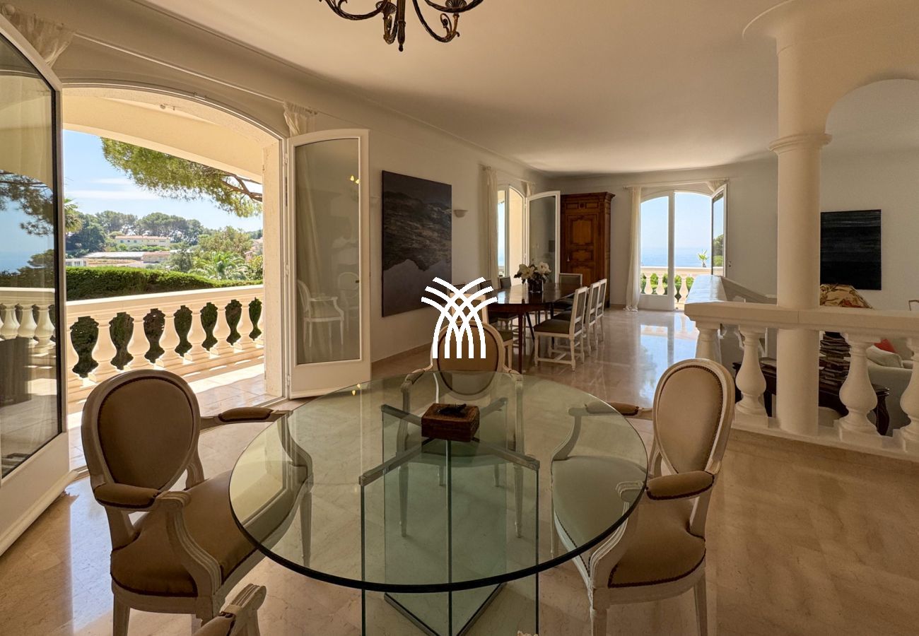 Villa à Vallauris - St Martin