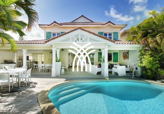 Villa in Saint-François - Champagne*****