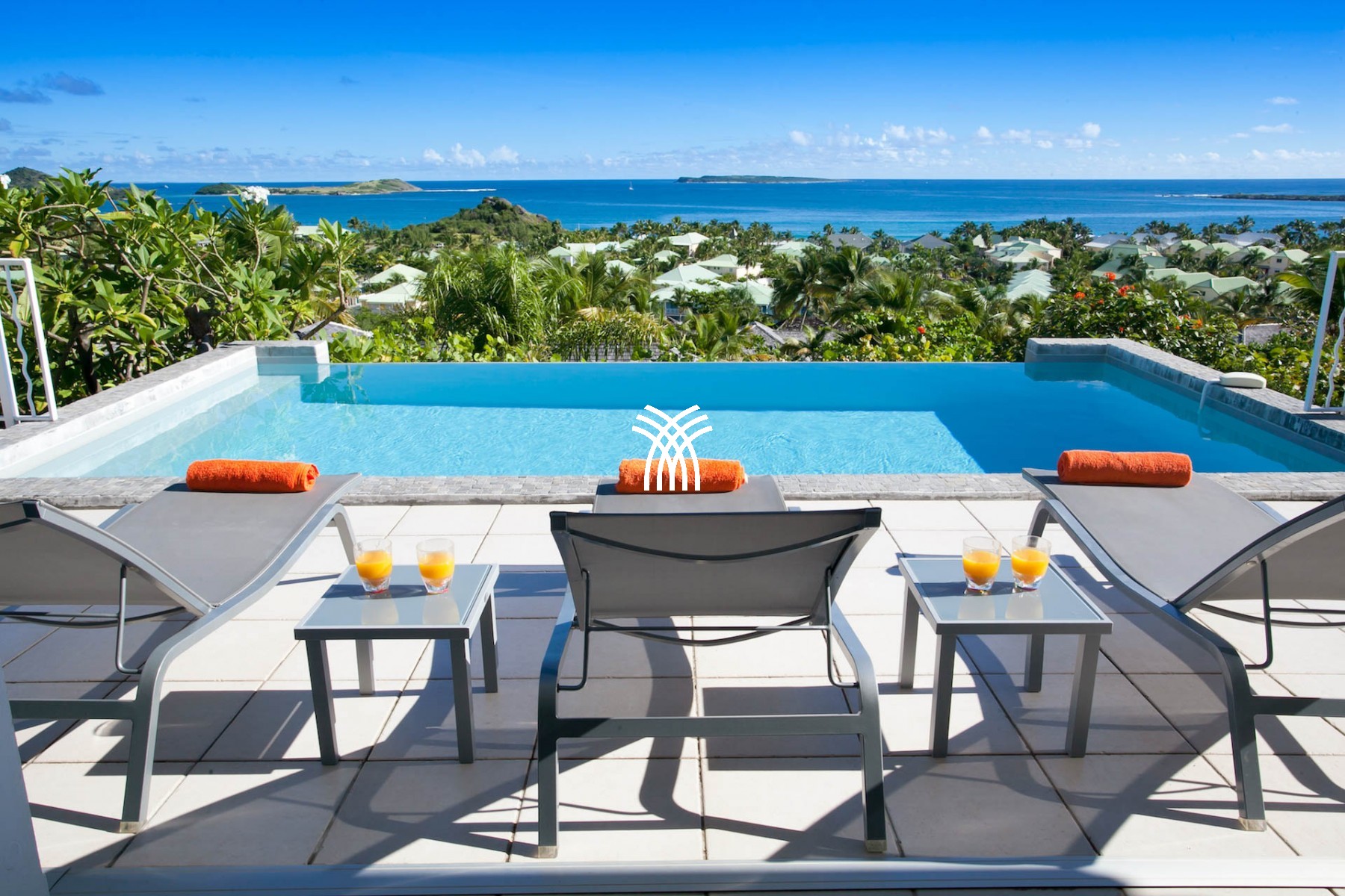 Orient Bay - Villa