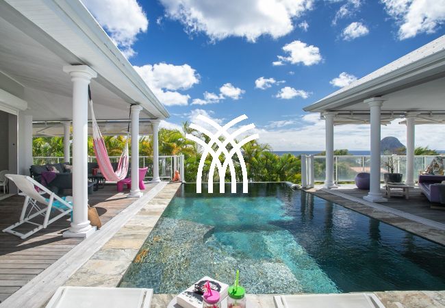 Villa in Le Diamant - Diamond Rock