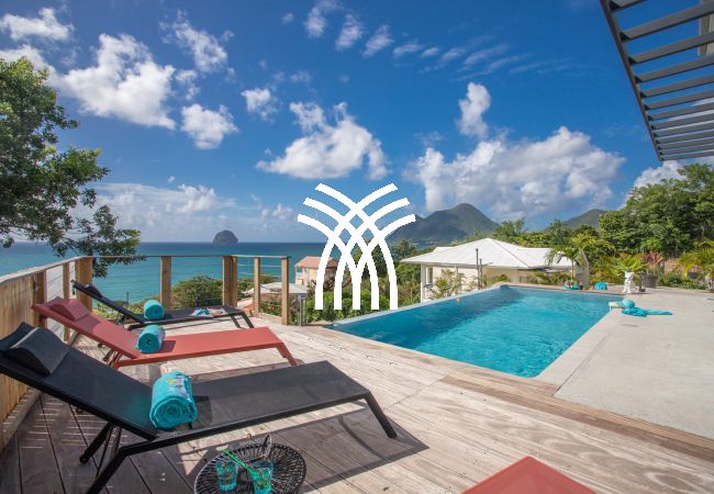 Villa in Le Diamant - Black Stone *****