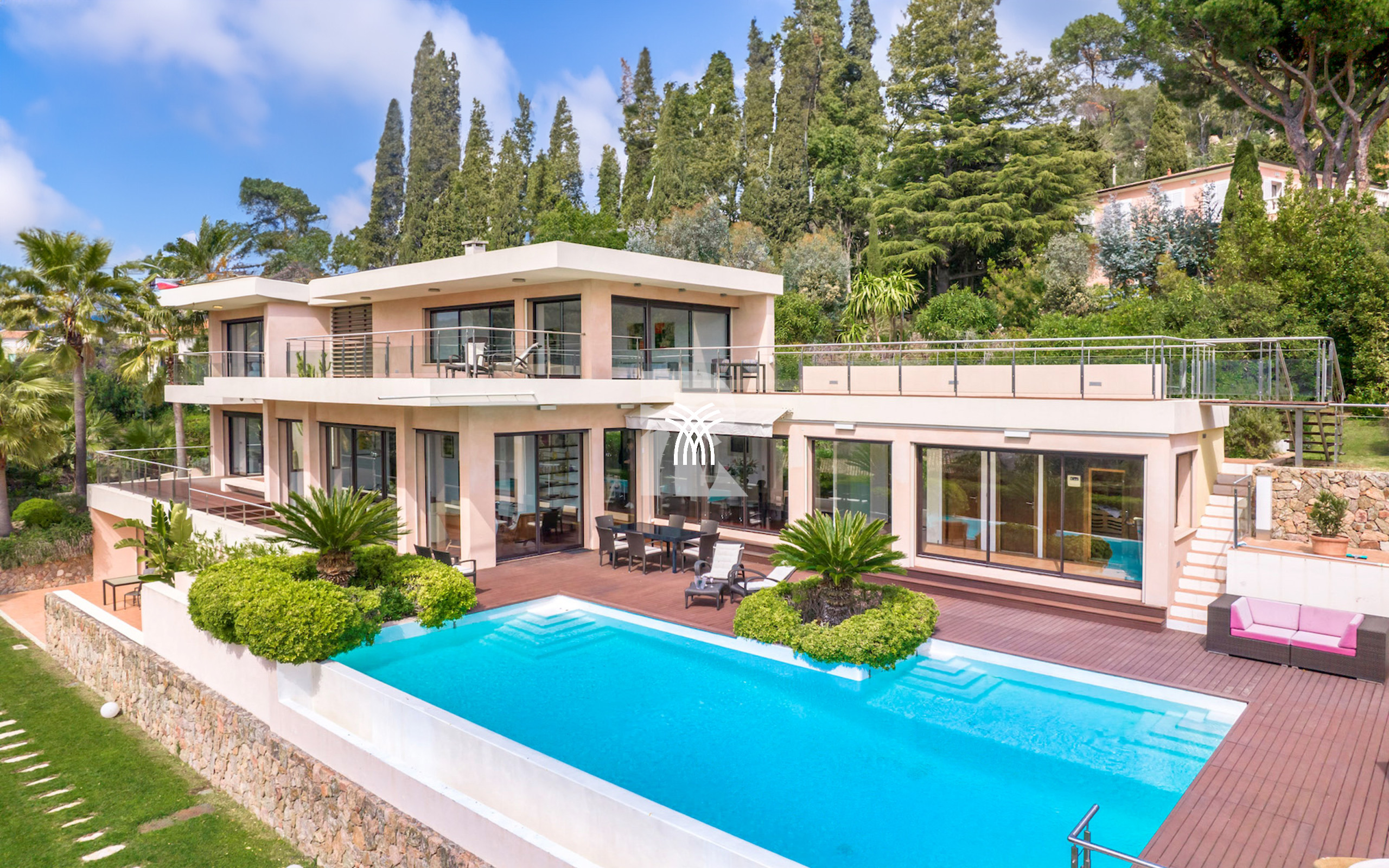 Villa/Dettached house in Cannes - 5 Seasons