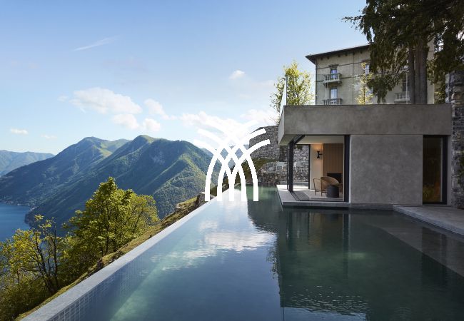 Villa in Pigra - Peduzzi