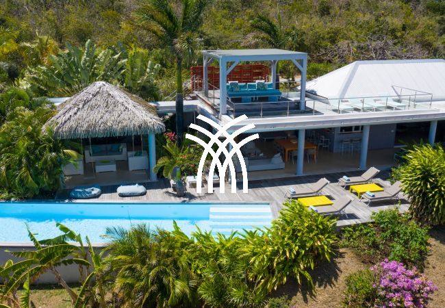 Villa in Terres Basses - Bahia Blue