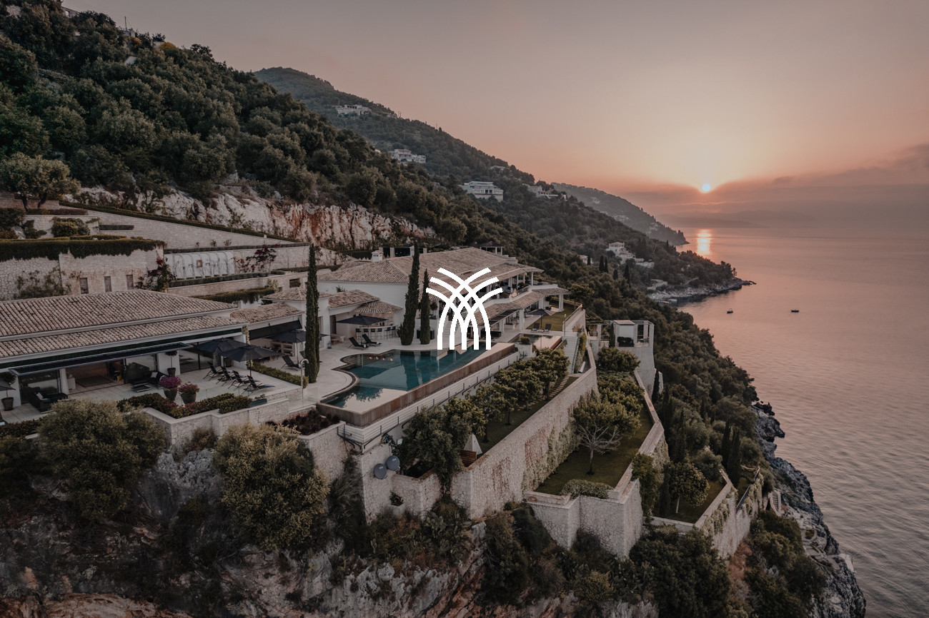 Villa/Dettached house in Nissaki - The Edge