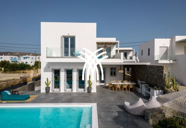 Villa in Parikia - Akoya Pearl