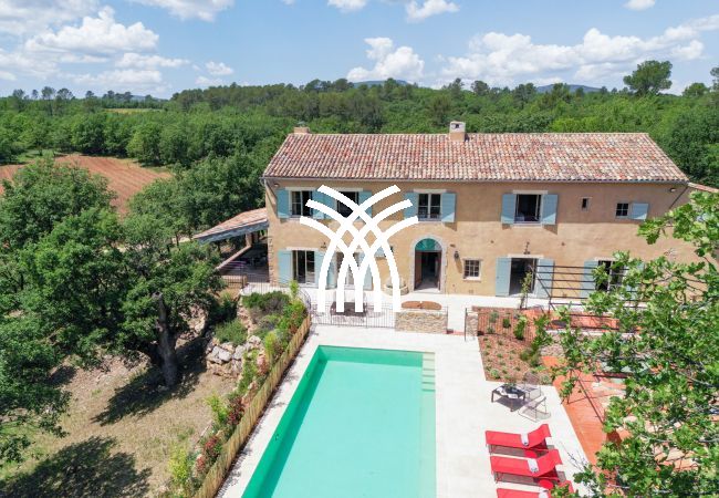 Villa in Saint Remy de Provence - Bergerie Aquino