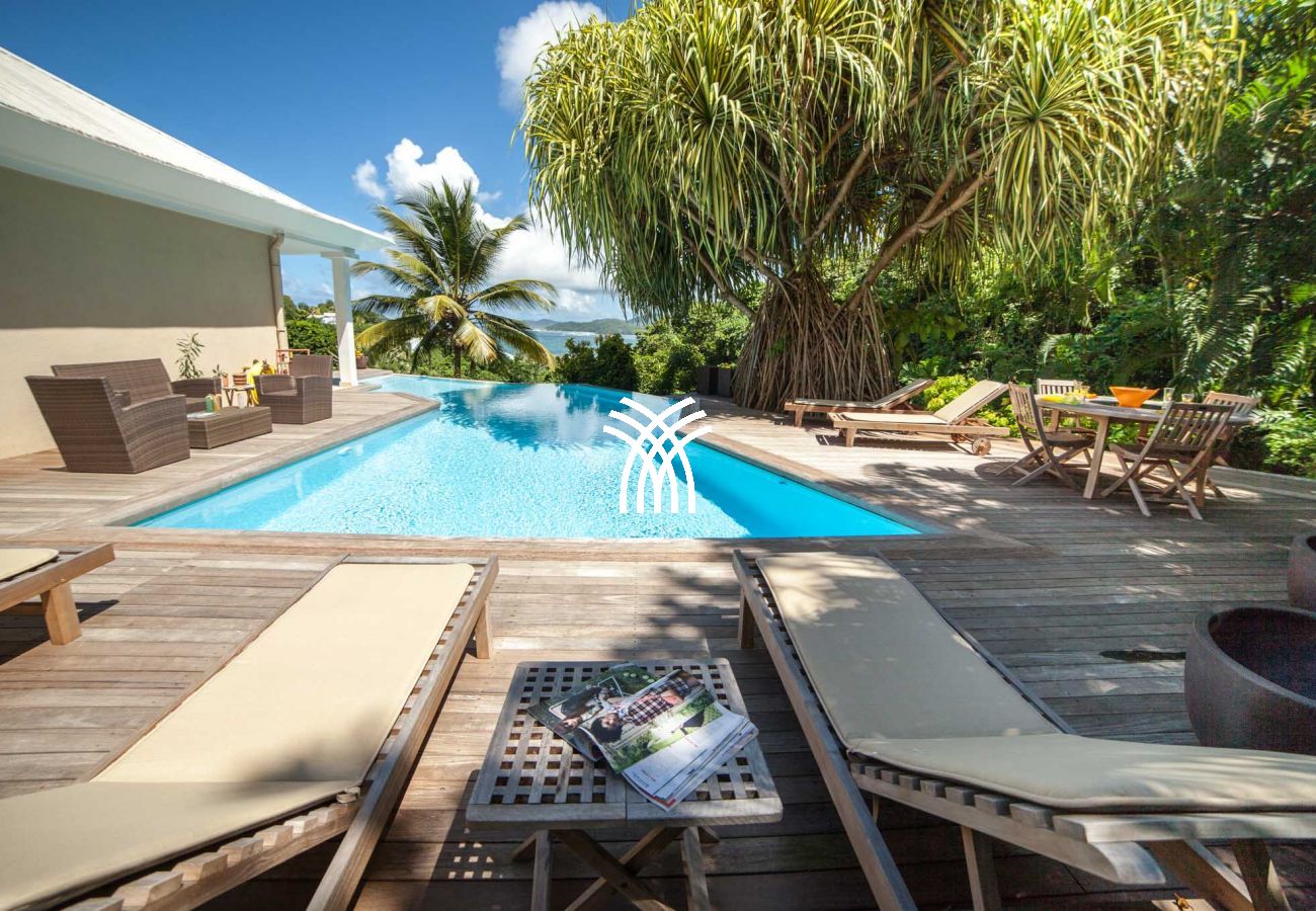 Villa in La Trinité - Jacaranda