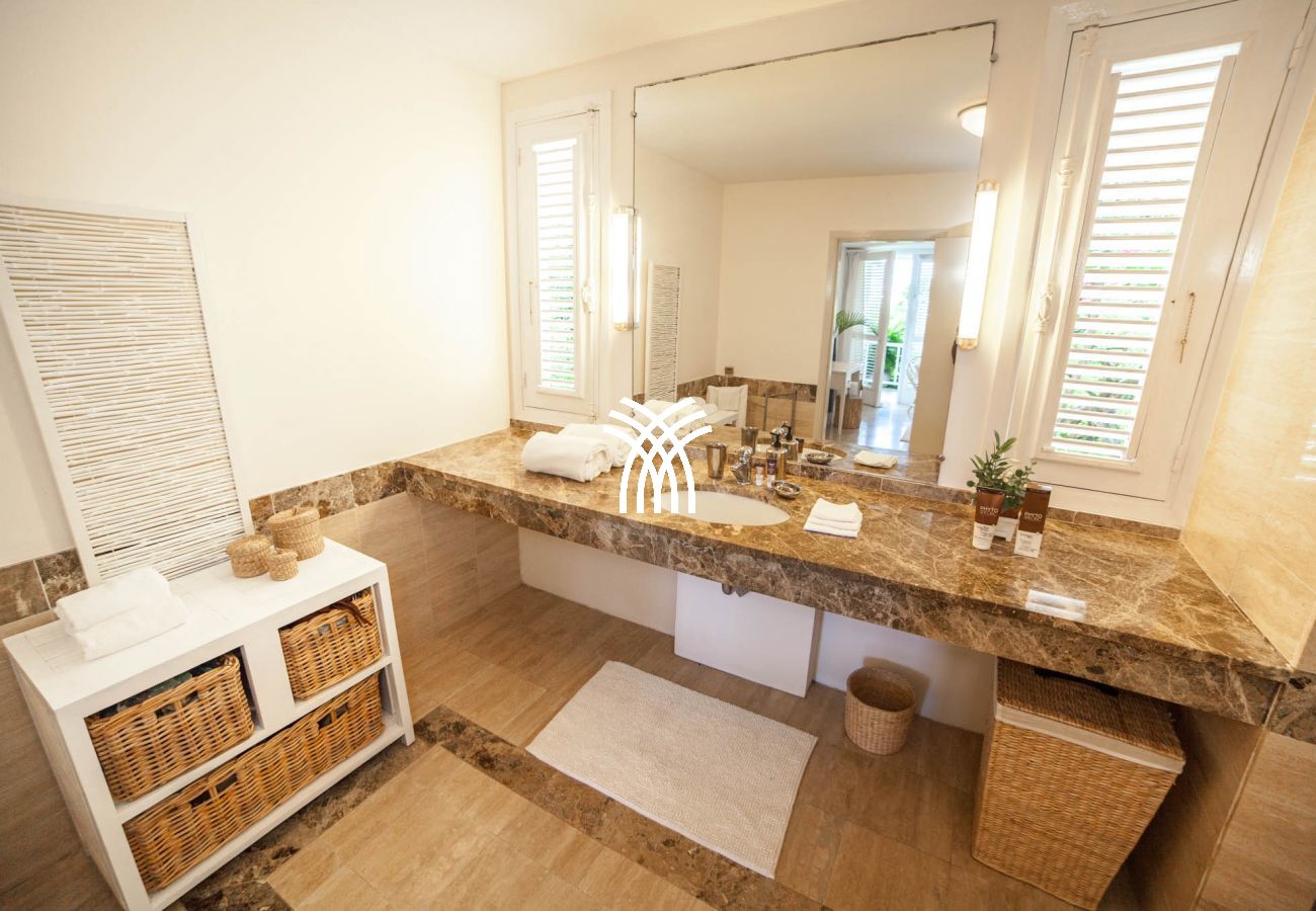 Villa in La Trinité - Jacaranda