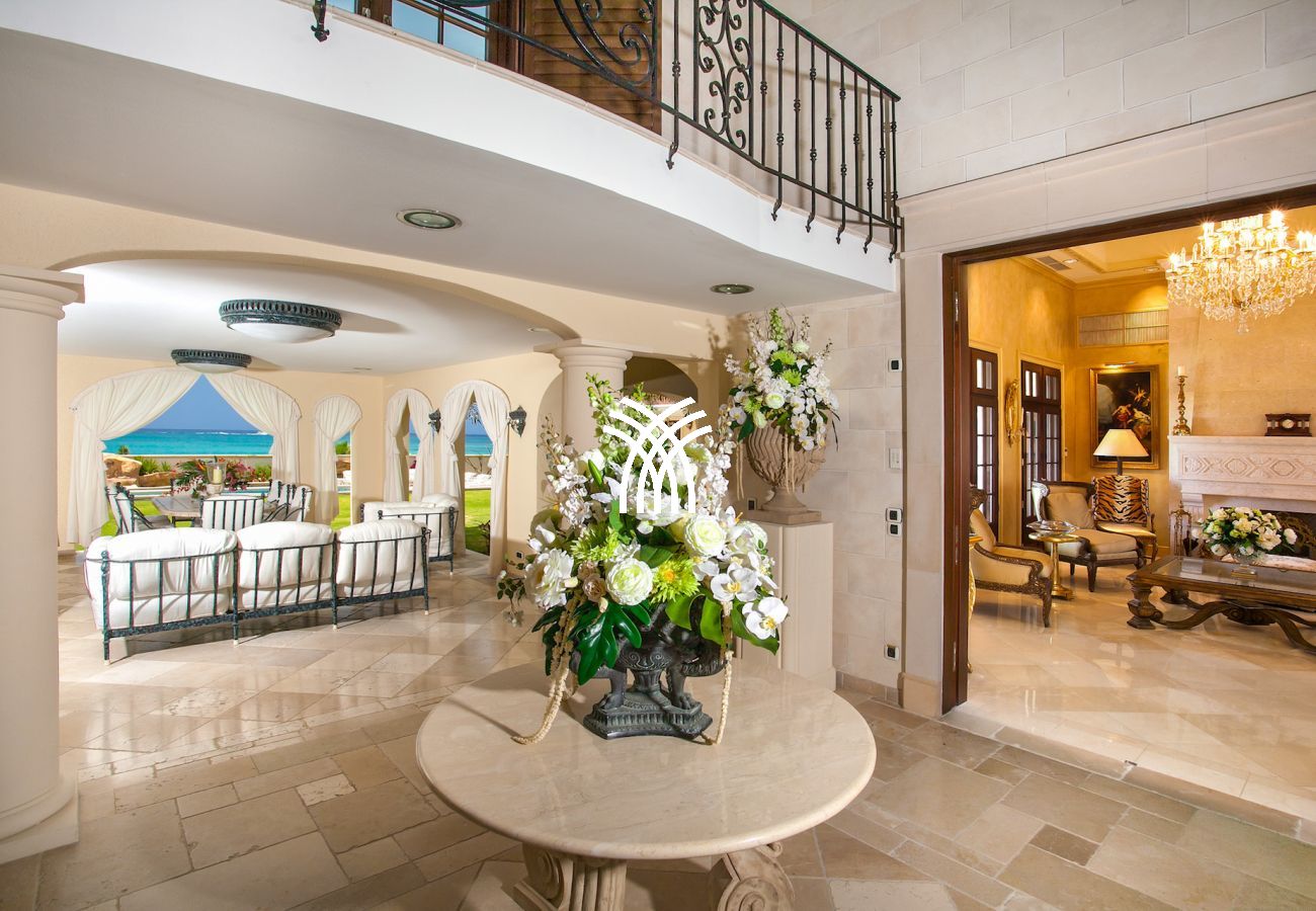 Villa in Terres Basses - Chateau des Palmiers