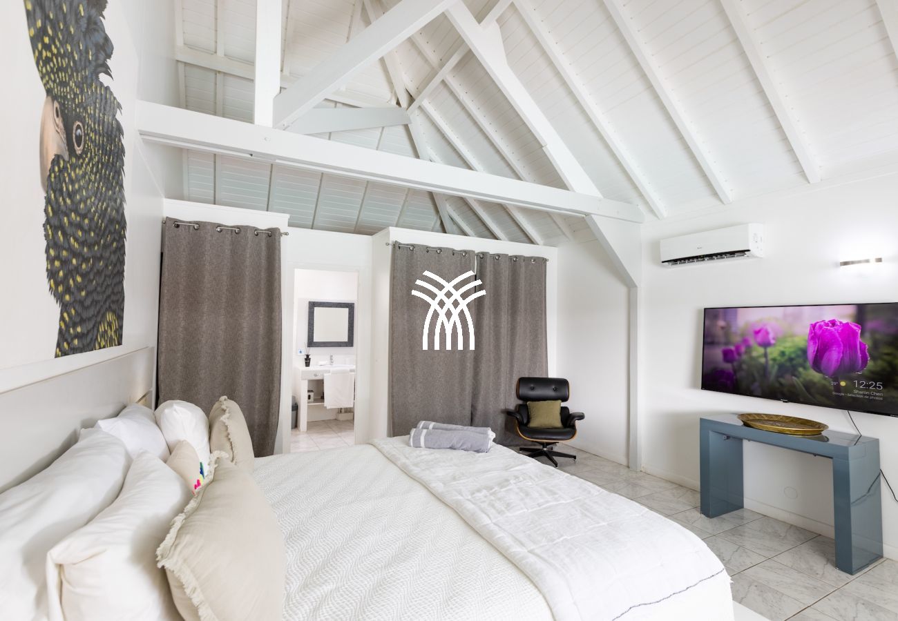 Villa in Terres Basses - Greystone