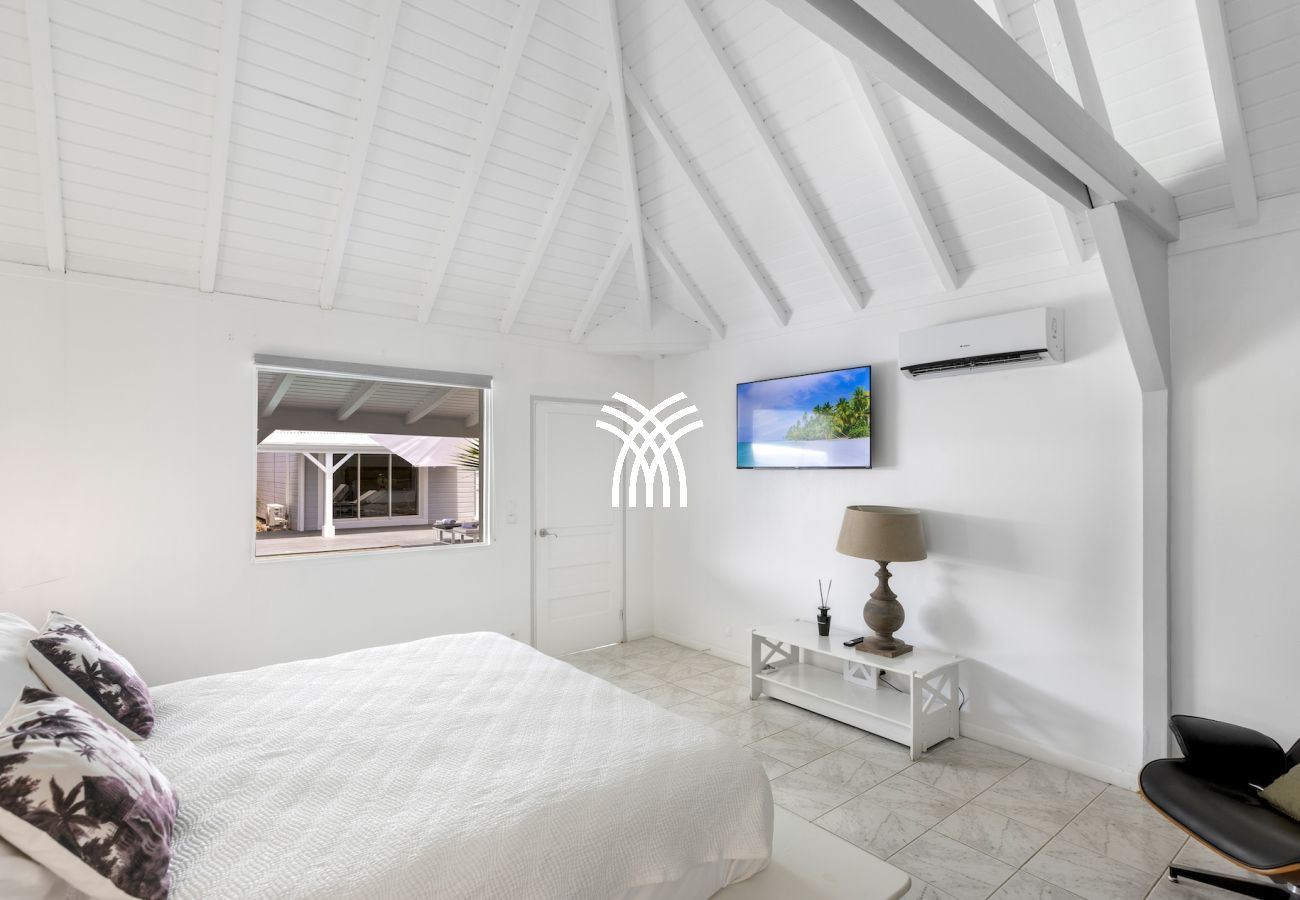 Villa in Terres Basses - Greystone