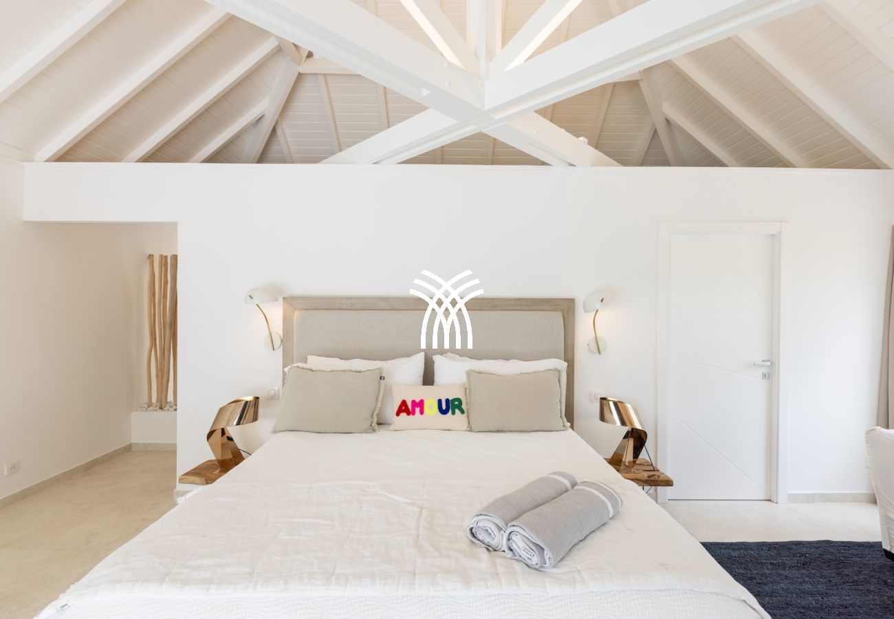 Villa in Terres Basses - Greystone