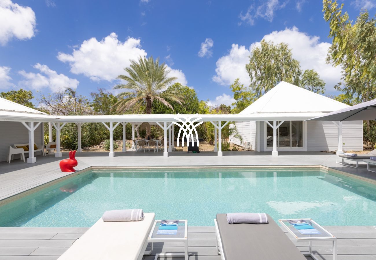 Villa in Terres Basses - Greystone