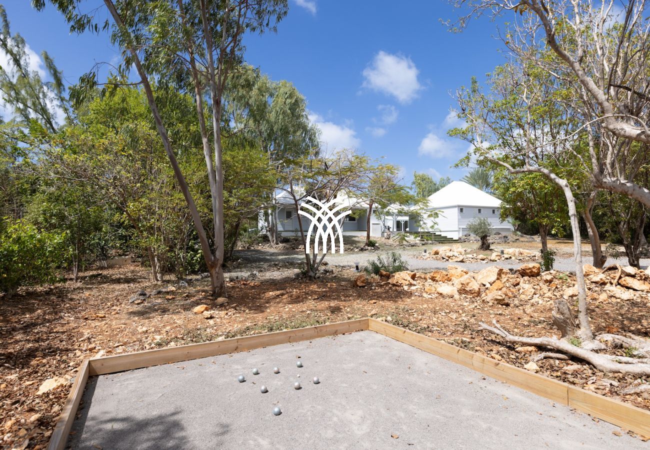 Villa in Terres Basses - Greystone