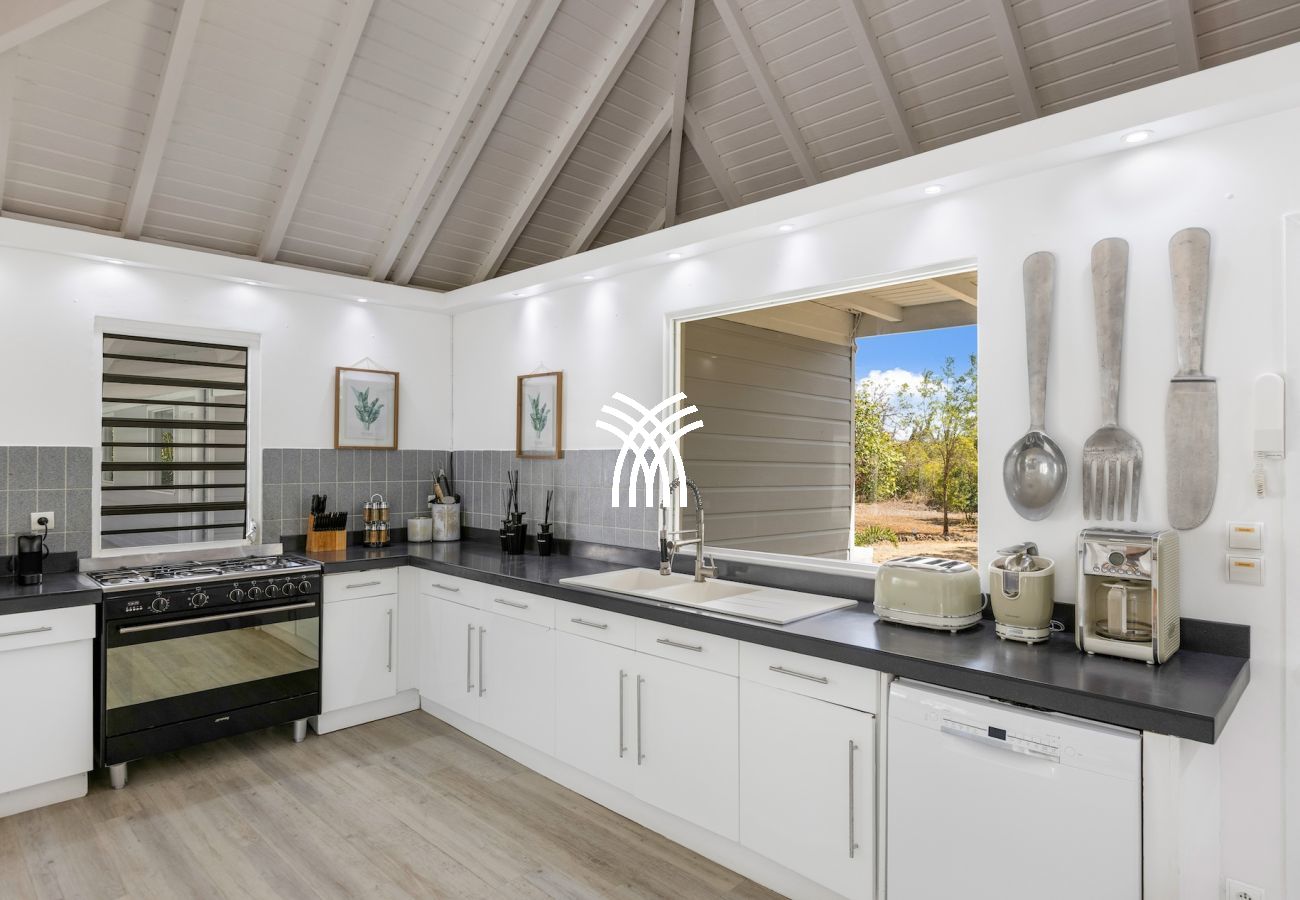 Villa in Terres Basses - Greystone